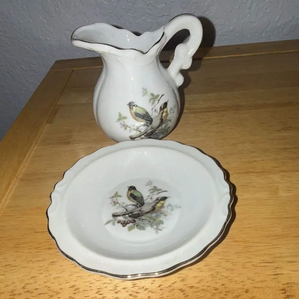 Vintage White Glossy Ceramic Bird Pitcher & Matching Bowl 2pc Set, Made in Japan